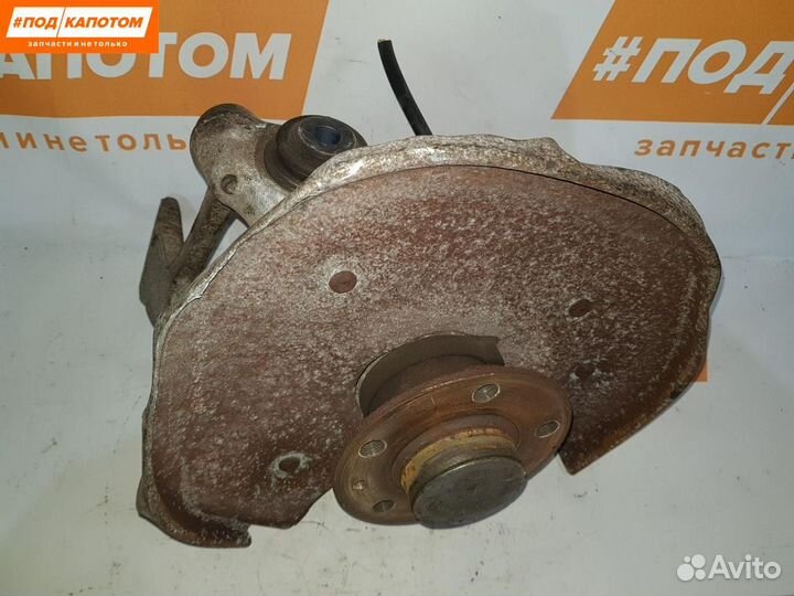 Кулак задний правый Audi A4 B8/8K 2009