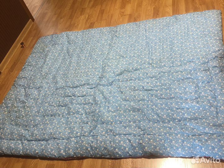 Одеяло из овечьей шерсти