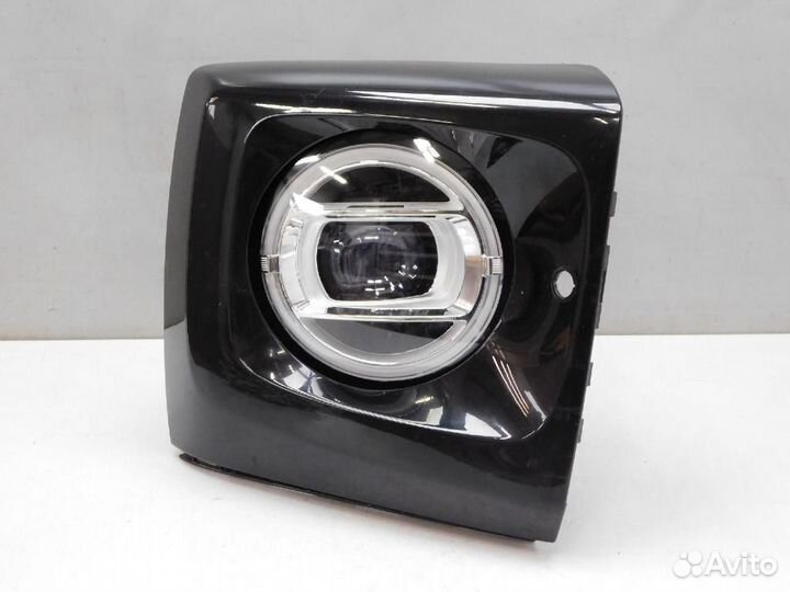 Фара правая Mercedes-Benz G-Class