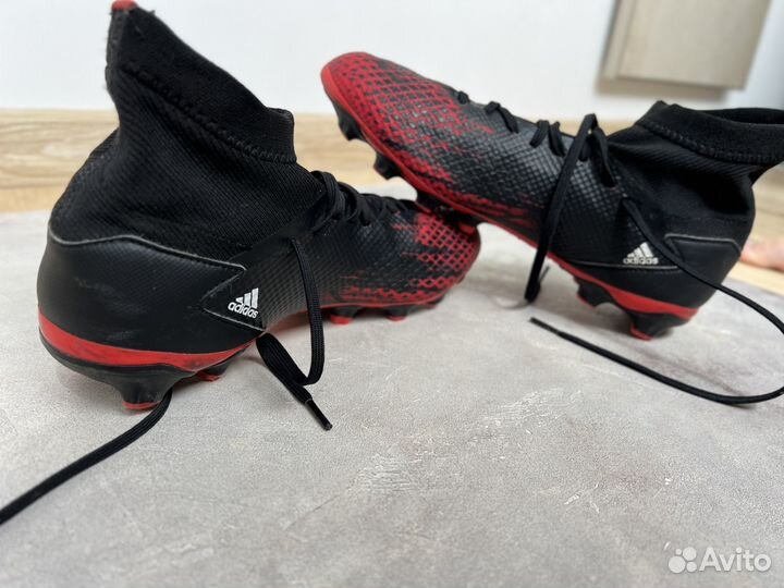 Бутсы adidas predator