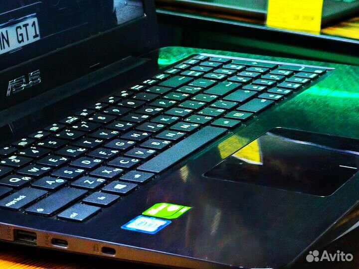 Мощный Asus / Intel Core i7/ GeForce 940M/ SSD/FHD