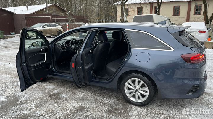 Kia Ceed 1.6 AT, 2019, 106 000 км