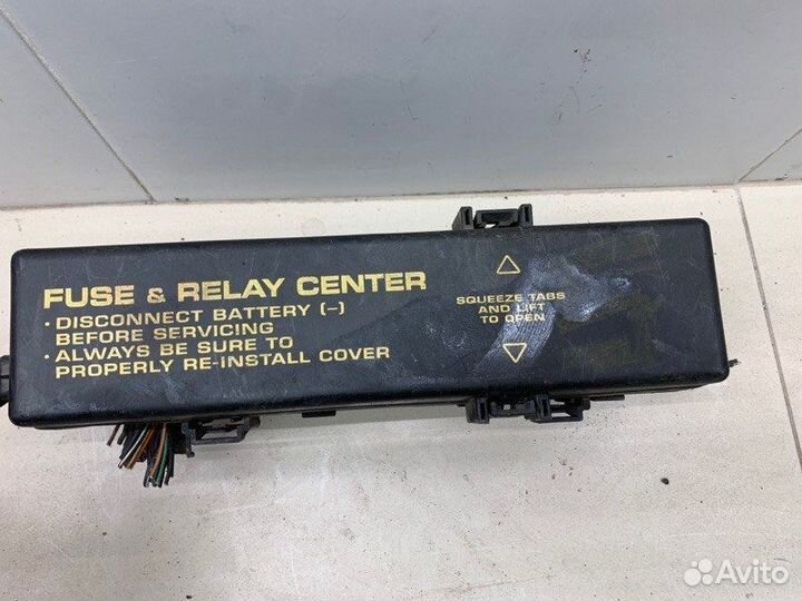 Блок предохранителей Chrysler Concorde