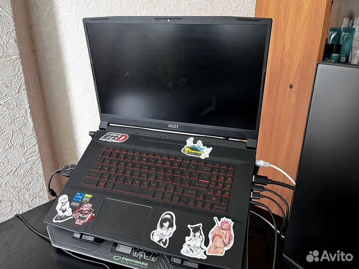 MSI Katana GF76 12UD
