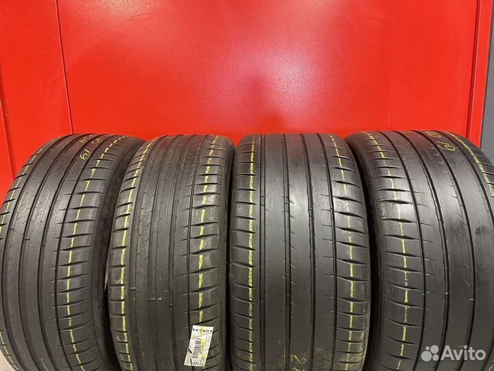 Michelin Pilot Sport 4 S 245/45 R19 и 275/40 R19