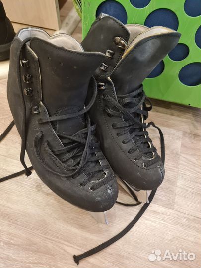 Фигурные коньки risport 250