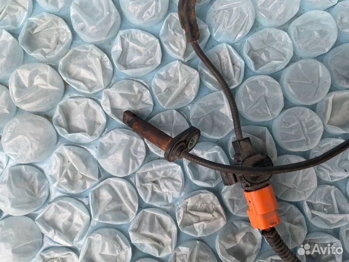 Датчик abs передний правый Honda Pilot YF4 J35Z4