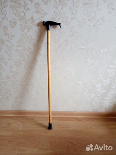 Трость для ходьбы деревянная