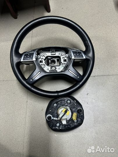 Руль на mercedes 212