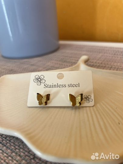 Серьги гвоздики