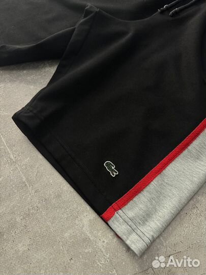 Шорты Lacoste