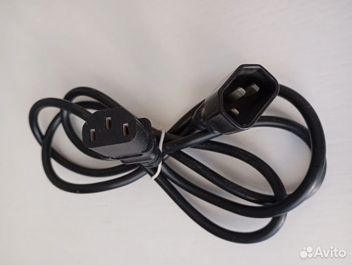 Провод для компьютера