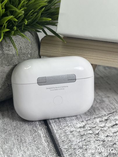 AirPods Pro 2 Lightning (Гарантия + чехол)