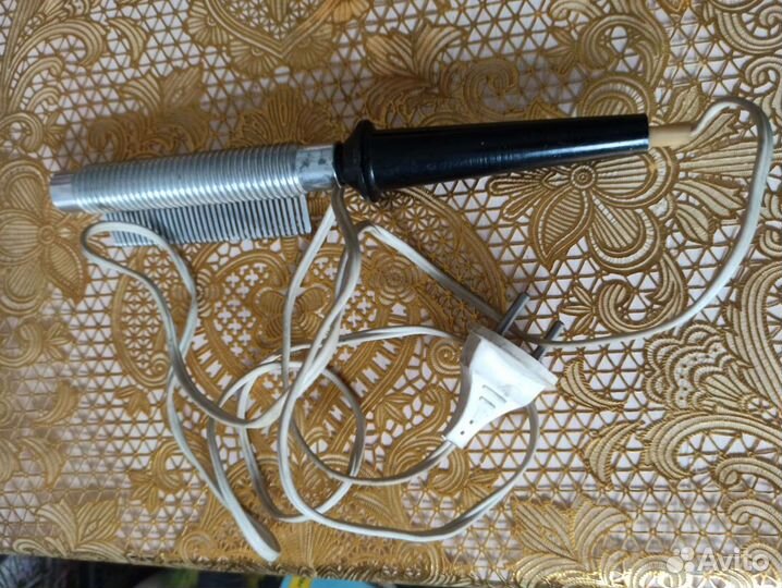 Плойка для волос СССР в рабочем состоянии