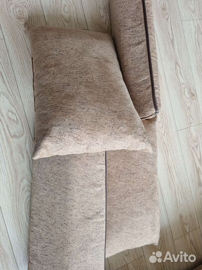 Диванные подушки