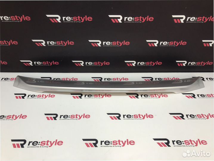 Спойлер Toyota Land Cruiser 200 с 2016 R647