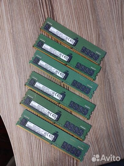 Samsung 16 GB DDR4 3200 ECC REG 393A2K43EB3-CWE