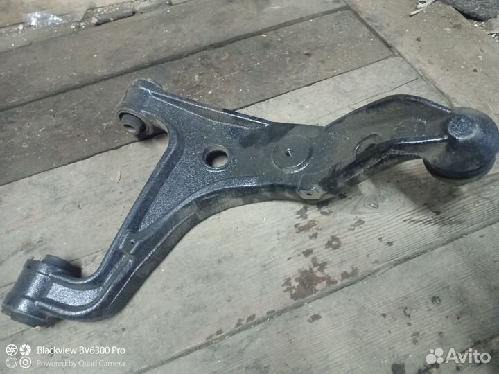 Комплект рычагов задних верхних Suzuki Grand Vita