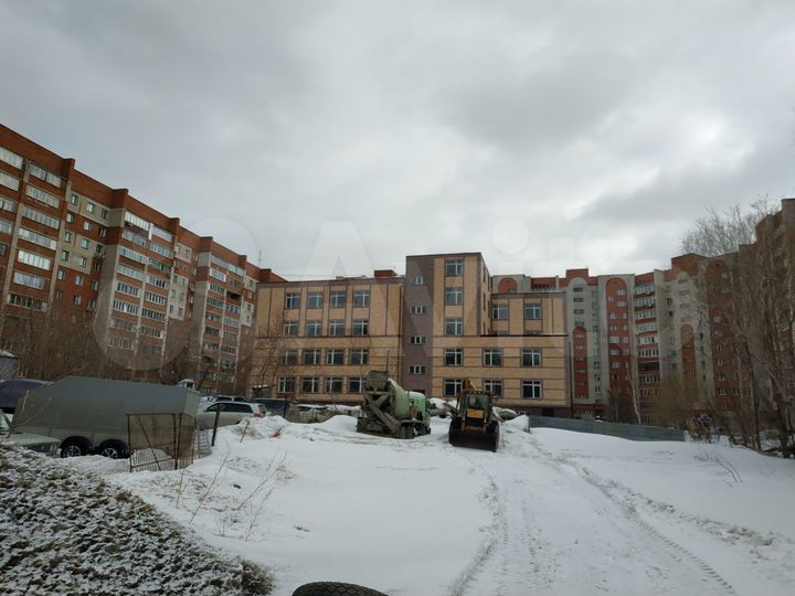 Свободного назначения, 3000 м²