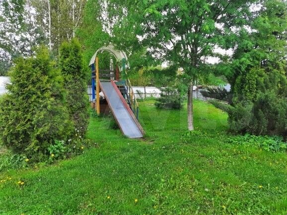 Дом 172 м² на участке 11,5 сот.