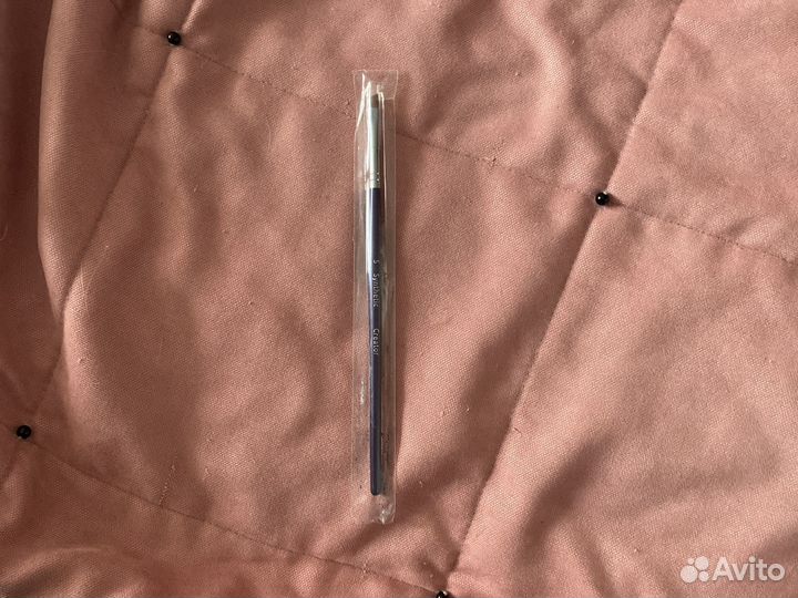 Кисть синтетическая для окрашивания бровей