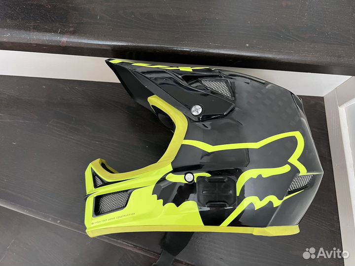 Шлем Fox Carbon