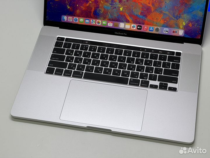 MacBook Pro 16 2021 i7 16gb 512gb Radeon 4gb