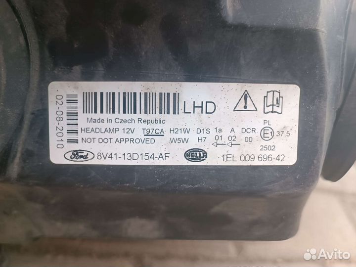 Фара передняя правая Ford Kuga 1 2008-2012