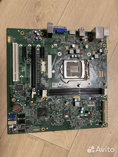 Материнская плата с видеокартой и озу
