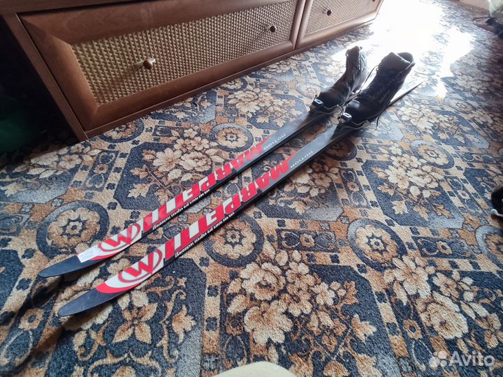 Лыжи с ботинками