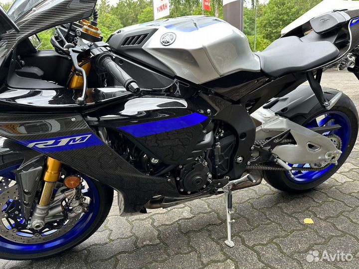 Новый Yamaha R1 M 23г