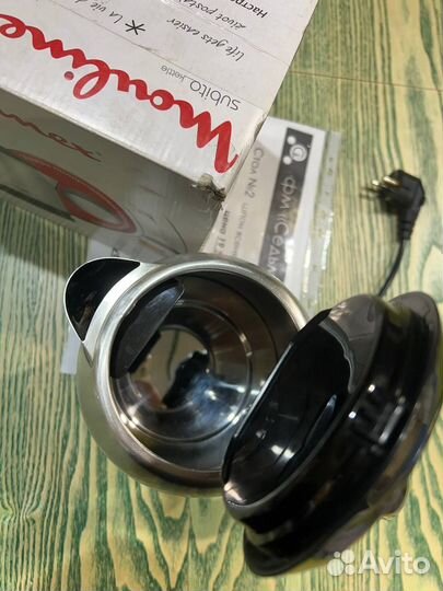 Чайник Moulinex