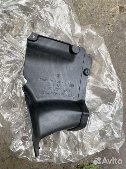 Накладка бампера Porsche Cayenne 955