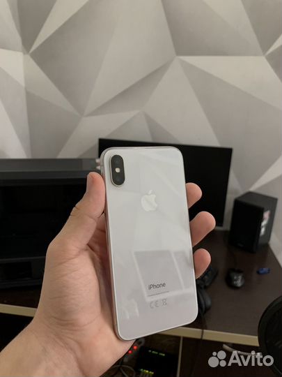 iPhone X, 256 ГБ