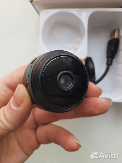 Камера видеонаблюдения купольная