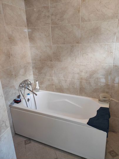 Дом 180 м² на участке 5 сот.