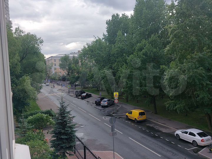 4-к. квартира, 107 м², 3/20 эт.