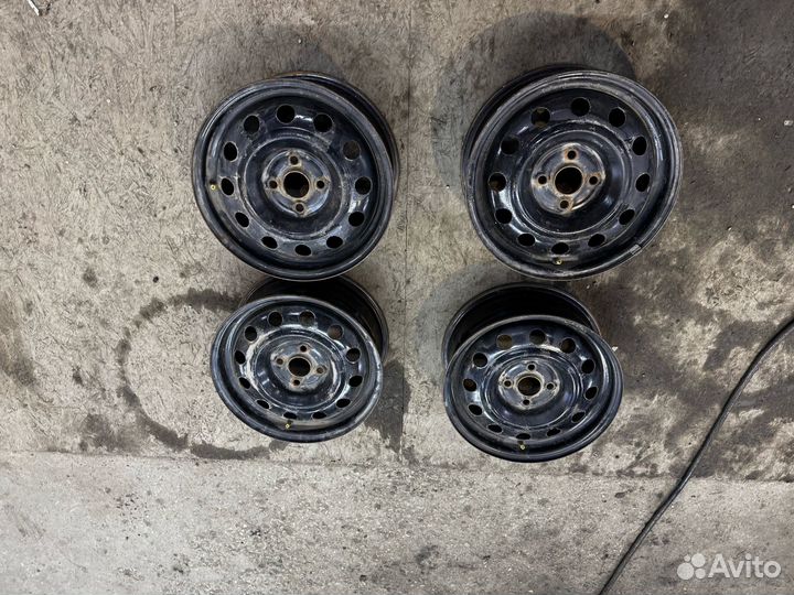 Диски 6x15/4x100 ET48 D54,1 Hyundai Solaris, Kia R