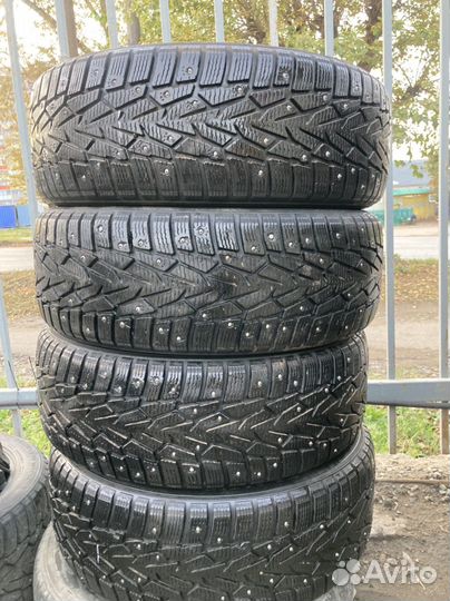 Nordman 7 215/60 R17