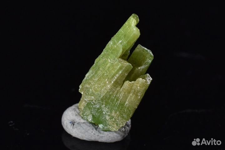 Кристалл. Пироморфит. Лот №369