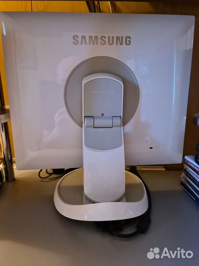 Монитор samsung syncmaster 960BF