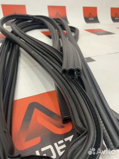 Уплотнители дверей 3х камерные ваз 2109-2115