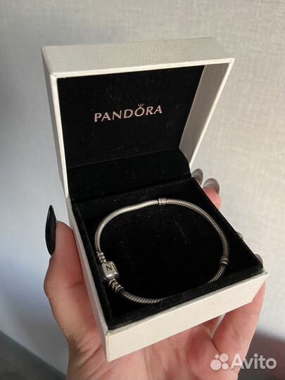 Браслет и шармы pandora