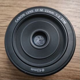 Объектив Canon EF-M 22mm f/2 STM