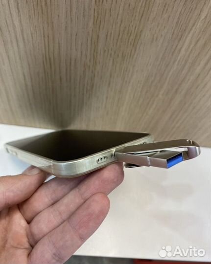 Usb флешка для iPhone на 1 TB