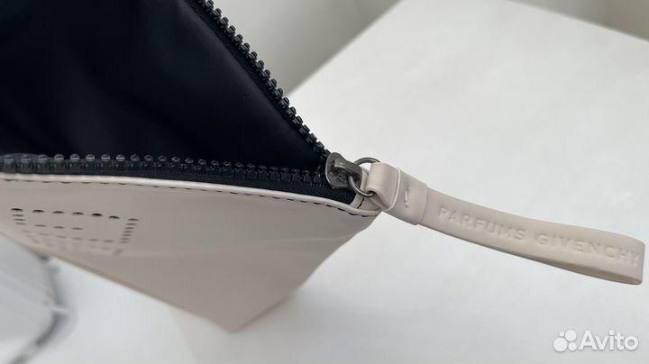 Косметичка Givenchy