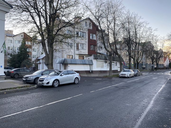 2-к. квартира, 80,2 м², 5/5 эт.