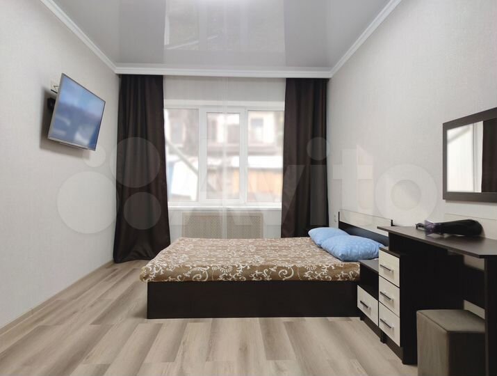 2-к. квартира, 61 м², 1/2 эт.