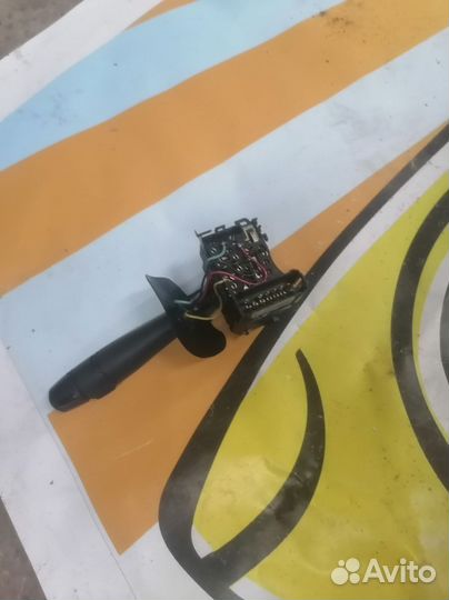 Подрулевой переключать света Renault Logan1