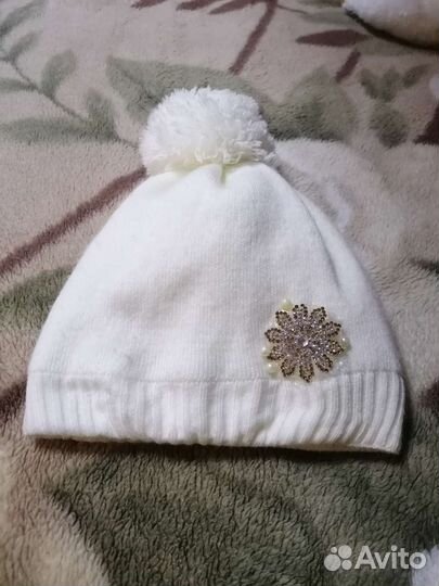 Шапка зимняя для девочки на 4-5лет